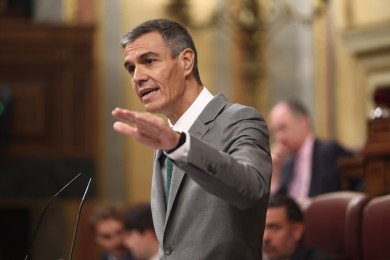 Sánchez niega avisos al Gobierno sobre la entrada masiva de migrantes a Ceuta y admite que 