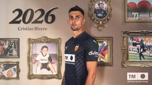 Cristian Rivero renueva hasta 2026 y se marcha cedido con opción de compra al Albacete