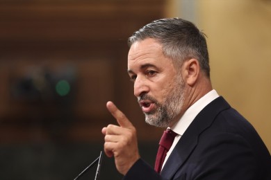 Abascal insiste en tachar a Sánchez de 