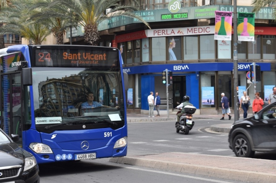 El Consell prorroga dos años el acuerdo con Alicante para la coordinación del transporte metropolitano TAM