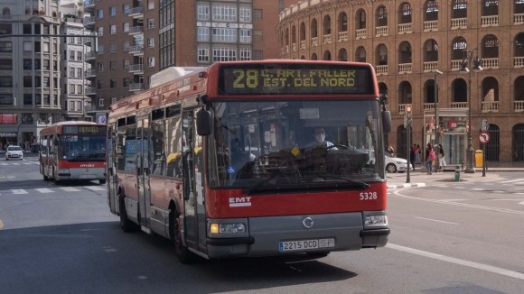 El Ayuntamiento de València y Generalitat llegan a un acuerdo sobre la subvención del 40% del transporte con la SUMA en la EMT