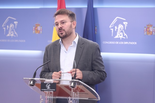 Compromís exige al Ministerio un calendario 
