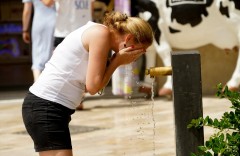 La provincia de Castellón, en alerta por el calor: 21 municipios en riesgo rojo y 93 en naranja