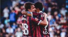 El serbio Ratkov hereda el dorsal 10 y el francés Axel Tape, inscrito con el 16