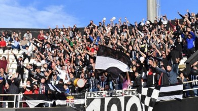 El Efesé, con 6.267 abonados, bate su tope con el equipo estando en la tercera categoría