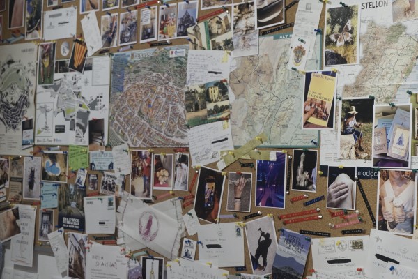 De Burriana a Moncofa o Castelló: los cinco artistas de la beca Hàbitat Artístic exponen en el Menador