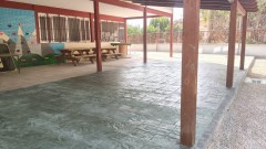 El colegio Santiago García Medel de Era Alta de Murcia estrena el curso con el patio renovado para evitar charcos