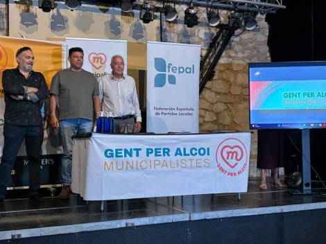 Se presenta Gent per Alcoi: un partido local 