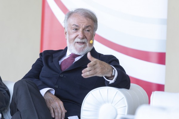 Mayor Oreja: 