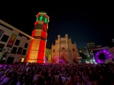 Castelló disfruta con el tributo a Mecano en la plaza Mayor con motivo del 775 aniversario de la ciudad