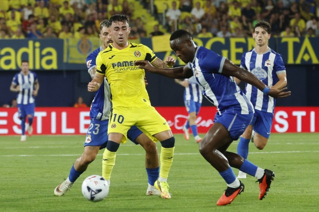 El Villarreal sucumbe ante un gran Aubameyang tras un buen debut en casa