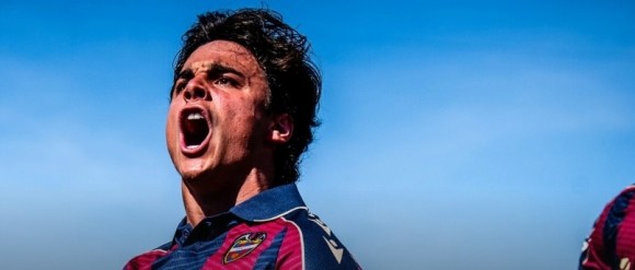 Carlos Álvarez se despide del Levante: “Di todo de mí”