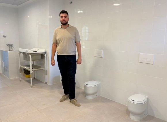 La Vall d'Uixó pone a punto los centros educativos e inaugura los nuevos baños de Infantil del CEIP Sant Vicent