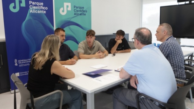 Adaptative se incorpora al PCA para impulsar el crecimiento empresarial con estrategia, comunicación e IA