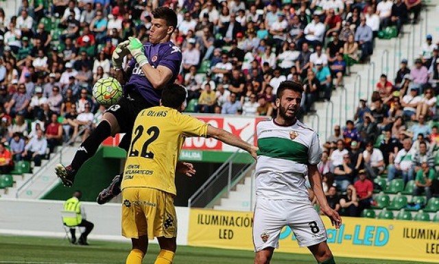 El Elche se quiere despedir con un triunfo ante su afición