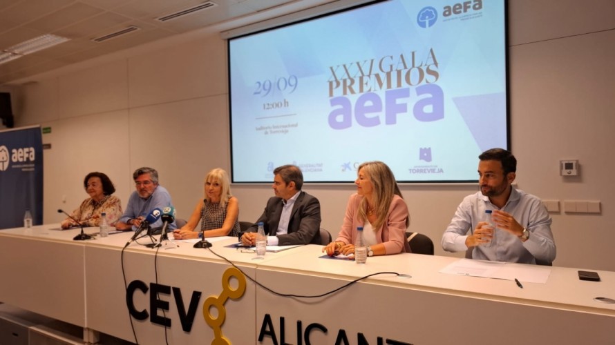 AEFA premia a Bonnysa, Congelados Frimar y Tabisam y distingue a Vicente Berbegal y Coral Erum 