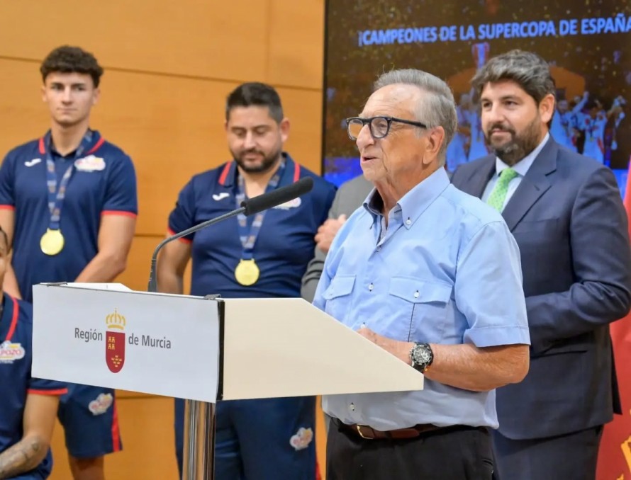 Tomás Fuertes: 