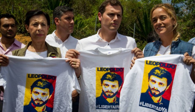 A la valenciana, a la venezolana