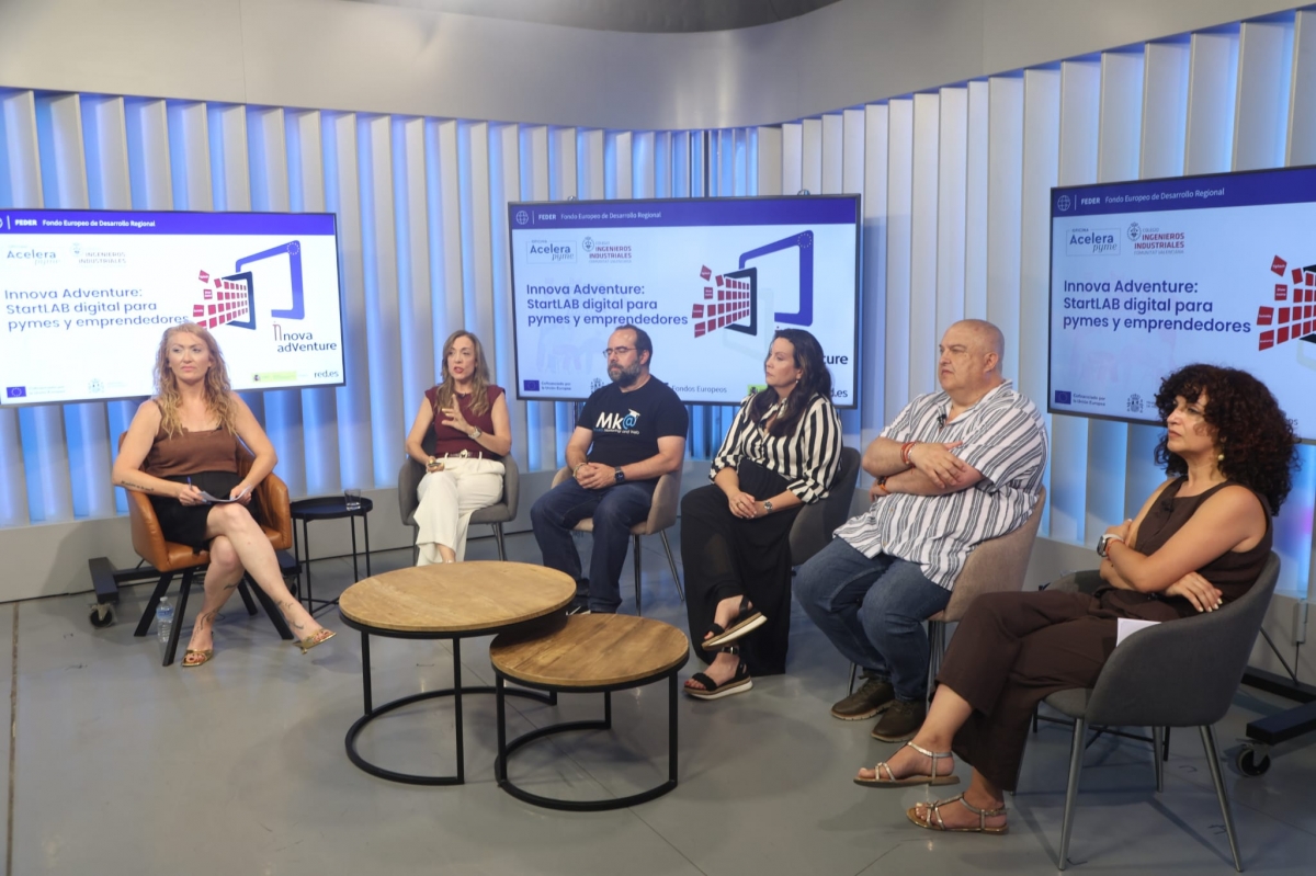 Imagen del summt 7, que abordó la revolución del marketing digital y los canales de impacto en la estrategia de mercado. - Foto: COIICV Imagen del summt 7, que abordó la revolución del marketing digital y los canales de impacto en la estrategia de mercado.