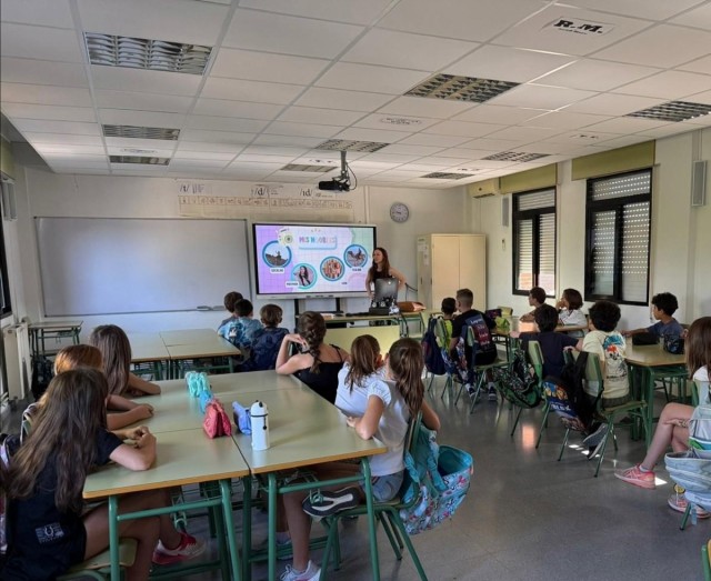 San Javier abre las aulas a 6.000 alumnos con varios grupos del Loreto reubicados por las obras