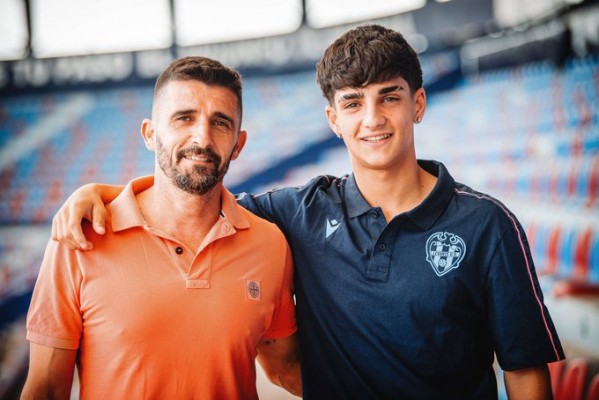 Víctor Fernández junior: “Hay gente que dice que soy mejor que mi padre”
