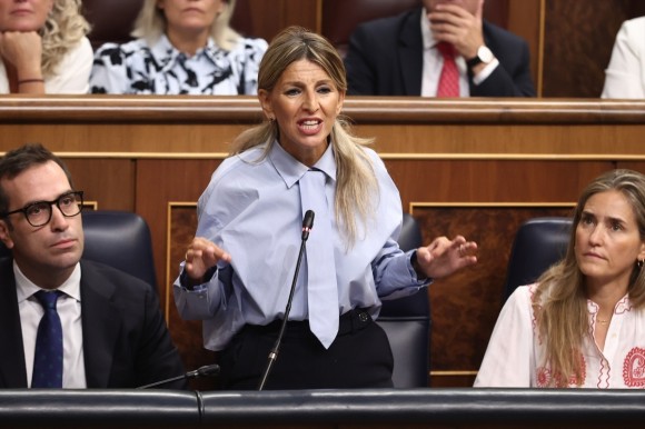 Díaz anuncia que modificará al alza la indemnización por despido para cumplir las normas europeas