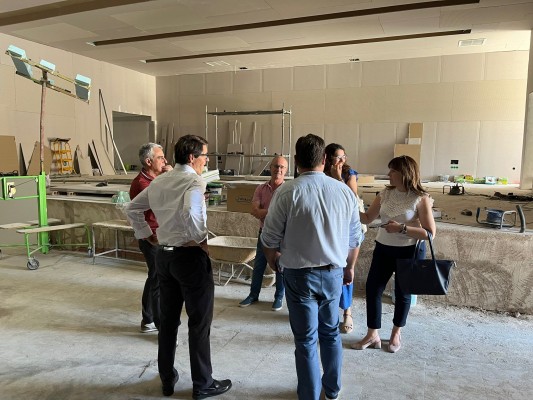 Avanzan  las obras de reforma del Auditorio de El Camp de Mirra