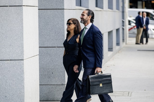 La gerente del PSOE achaca a Cerdán los encargos y pagos a imputados del 'caso Leire Díez'