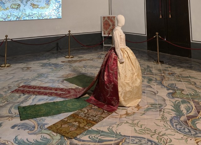 Documentos, tejidos y diseños únicos: el legado de Eduardo Bernabeu se expone en el Museo de la Seda