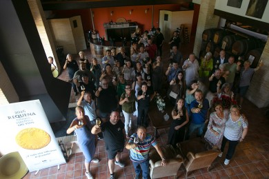 70 chefs de Euro-Toques visitan Requena para ‘empaparse’ de su cultura del vino y su riqueza gastronómica