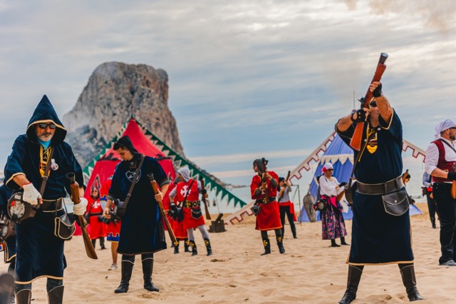 El Ministerio declara las Fiestas de Moros y Cristianos de Calp como Fiesta de Interés Turístico Nacional