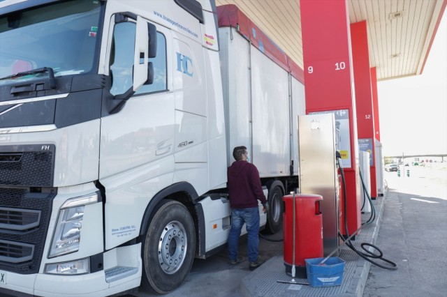 El transporte de mercancías de Castellón acusa la guerra: el combustible copa el 40% de sus costes, aunque mantiene empleo y actividad