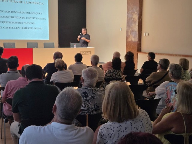 Castelló abre el ciclo de conferencias por el 775 aniversario con nuevas perspectivas del Castell Vell