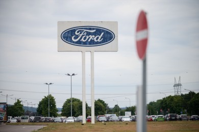 Ford se defiende ante Trump y se reivindica como el fabricante 