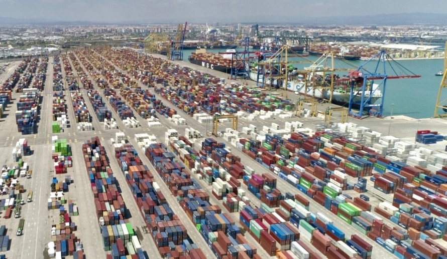 La china Cosco pide prorrogar la concesión de la principal terminal del Puerto de Valencia hasta 2070