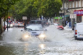 La Aemet pide evitar desplazamiento innecesarios en Murcia ante el riesgo de fuertes lluvias para el sábado y el domingo