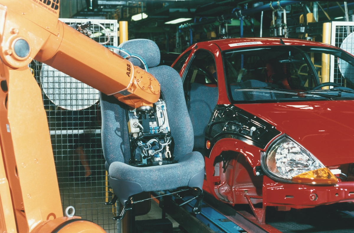 Cadena de montaje del ford KA (1996)