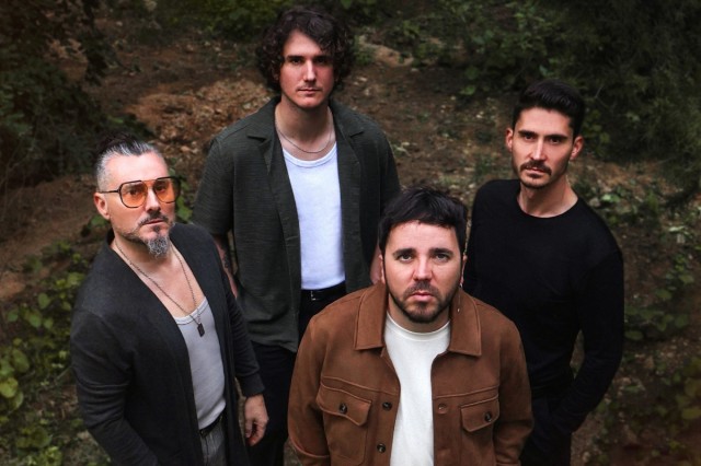El festival Sonissim arriba al Club Náutico de Santa Lucía en Cartagena con Adiós Noviembre, Ruto Neón y Pájaro Guía