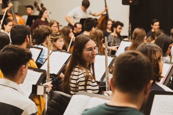 Las becas CaixaBank crecen hasta los 275.000 euros para apoyar al alumnado de las escuelas de música