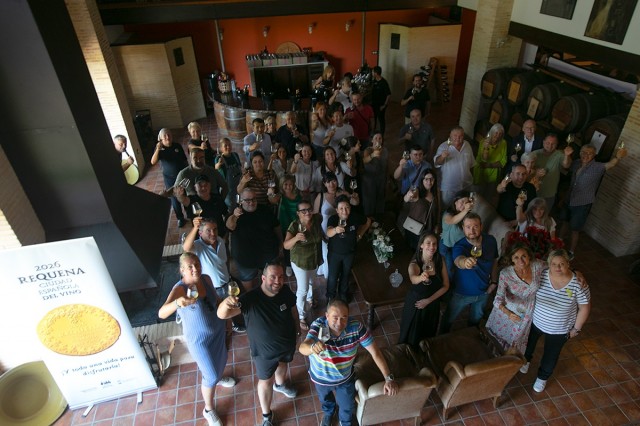 70 chefs de Euro-Toques visitan Requena para empaparse de su cultura del vino y riqueza gastronómica