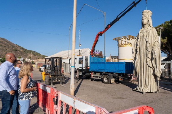 Himilce y Emilia Paula abren la puerta al Campamento Festero de Carthagineses y Romanos