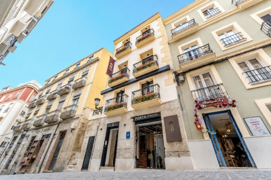 El dinamismo turístico dispara la inversión hotelera en Alicante: 13 hoteles nuevos en seis meses