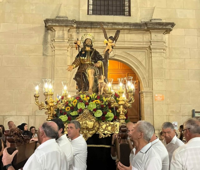 San Roque vuelve a su casa en Fortuna: las imágenes de la reapertura de su histórica ermita