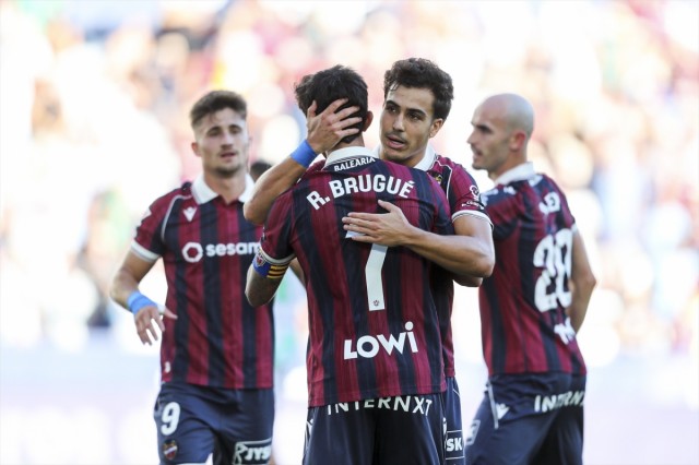 La plantilla del Levante lucirá una camiseta de apoyo a Ceuta en la previa del partido