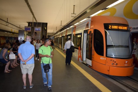 TRAM d'Alacant facilitó la movilidad de cerca de 1,7 millones de usuarios en agosto