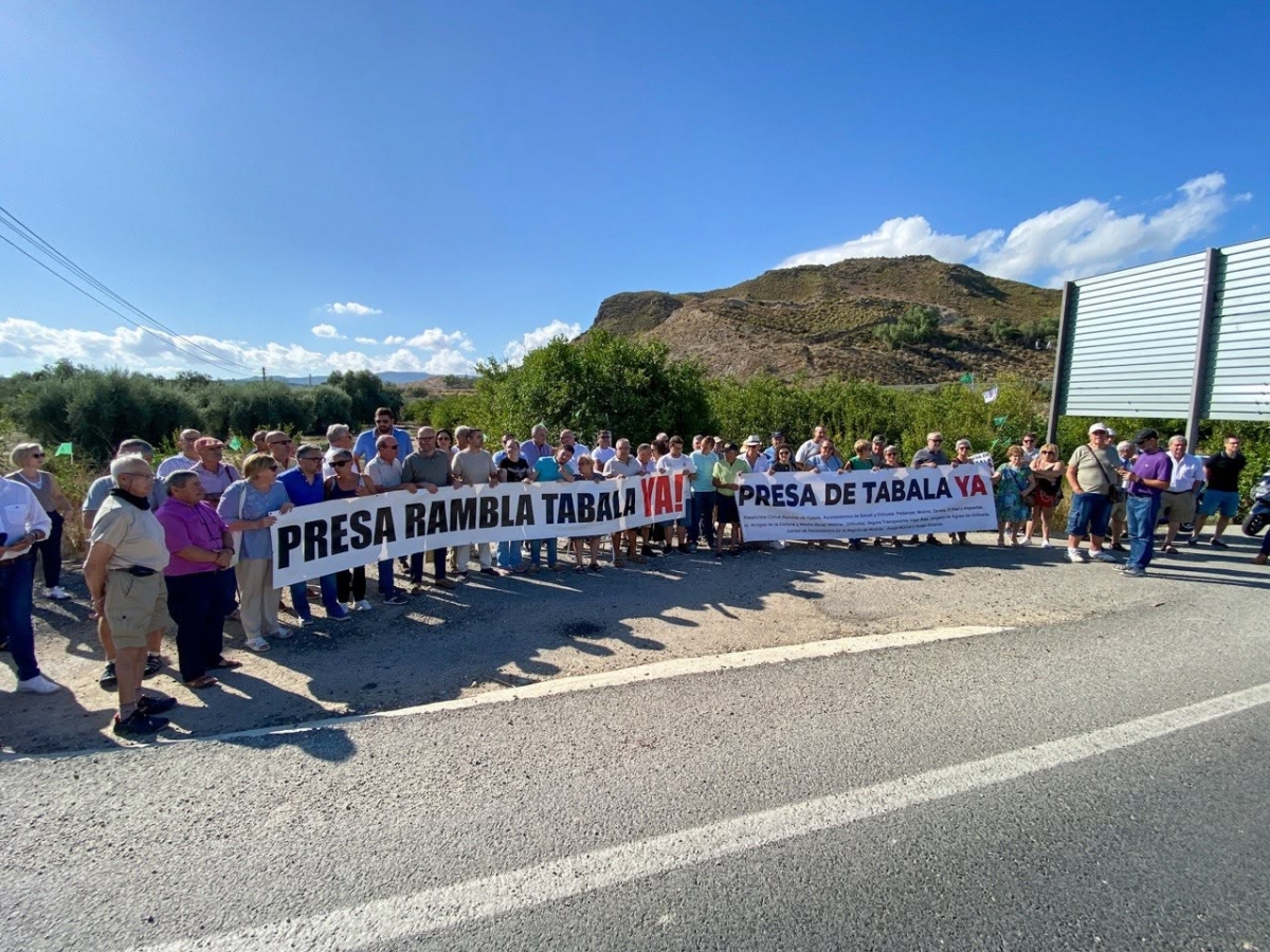 Nueva protesta por la presa de Tabala: 