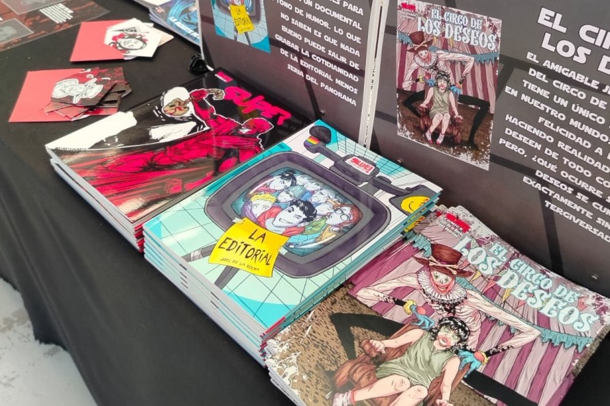 Blue! Comics: otra editorial de Castellón que sigue manteniendo el cómic en papel con vida