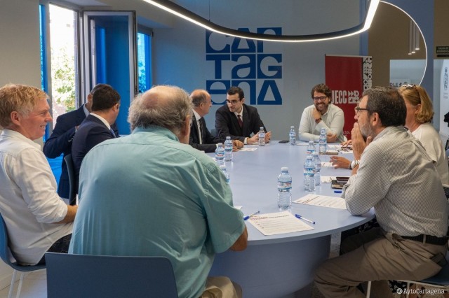 Empresarios con experiencia apadrinarán a emprendedores de Cartagena para impulsar y consolidar sus negocios