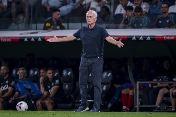 Mourinho convoca para el partido del Elche CF a los mismos 24 futbolistas que ante el Rayo Vallecano