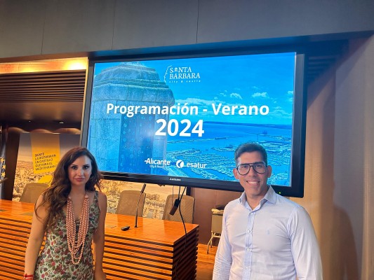 Conciertos, monólogos y el fin de semana pirata centran la programación de verano del Castillo